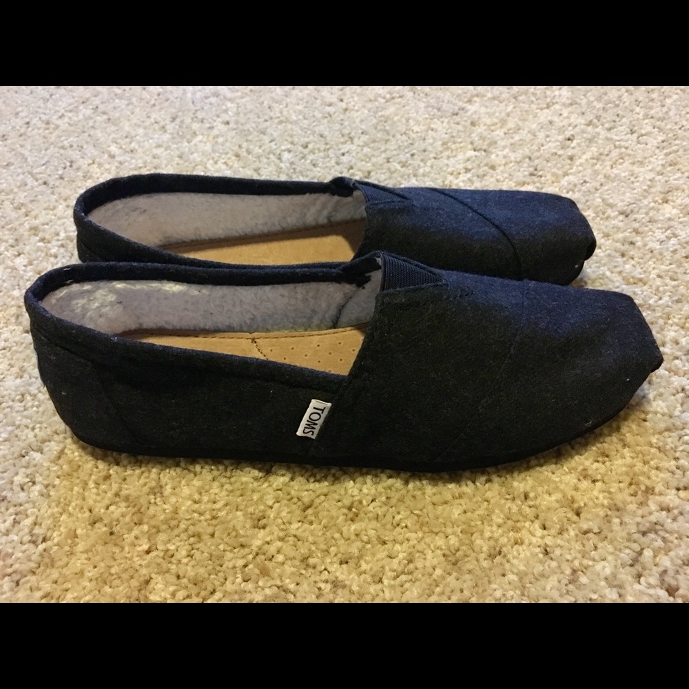 NWOT Men’s Toms - Wool Fleece Lined - Size 10.5